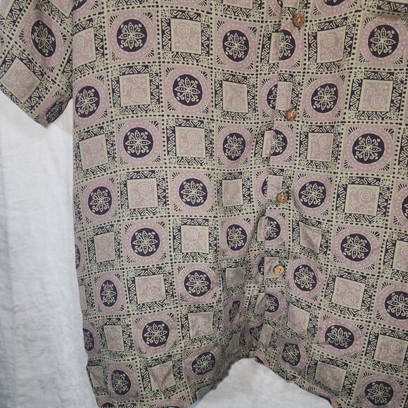 VISITOR sz Xl gray/ lavender short sleeve button front casual shirrt - Picture 3 of 5